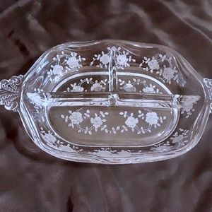 💲SALE💲 Host Pick! Vintage Fostoria Willowmere Etched Crystal 3 Section Dish